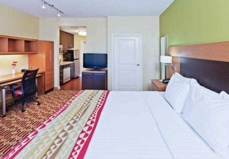 Towneplace Suites By Marriott Tulsa North/Owasso Bagian luar foto
