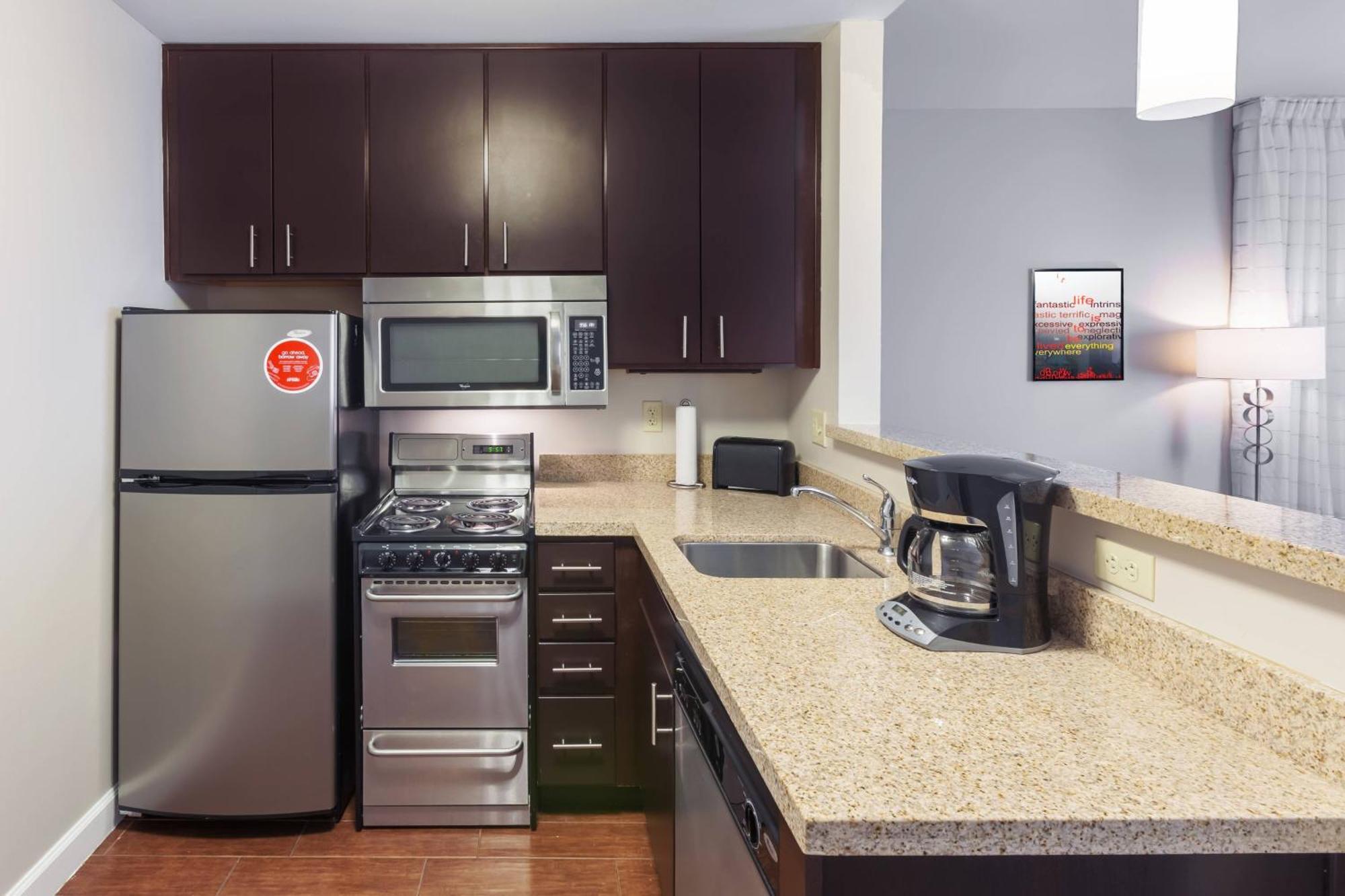 Towneplace Suites By Marriott Tulsa North/Owasso Bagian luar foto