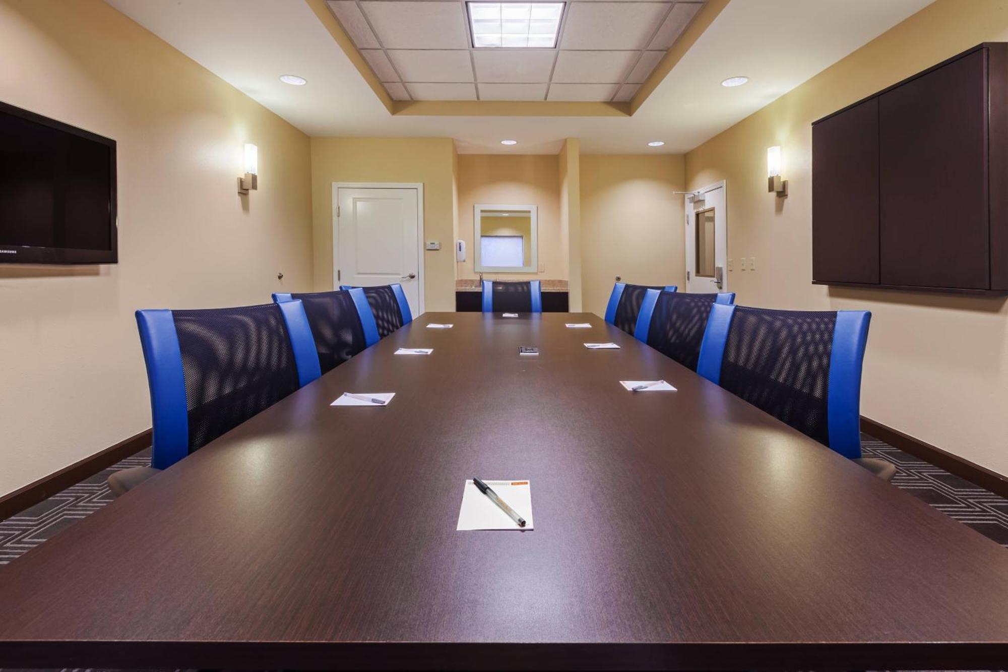 Towneplace Suites By Marriott Tulsa North/Owasso Bagian luar foto