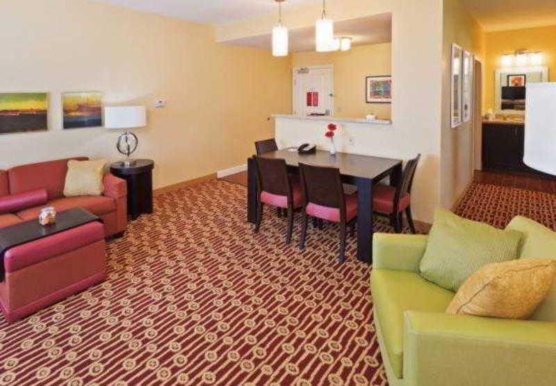 Towneplace Suites By Marriott Tulsa North/Owasso Ruang foto